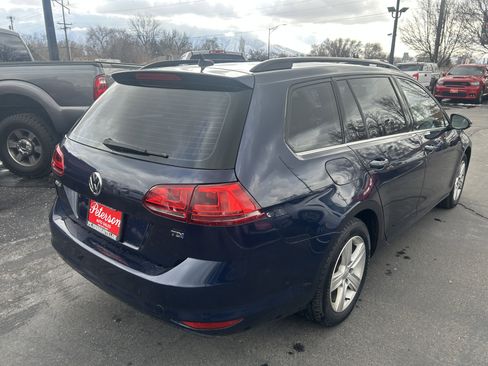 Used 2015 Volkswagen Golf TDI S image 7