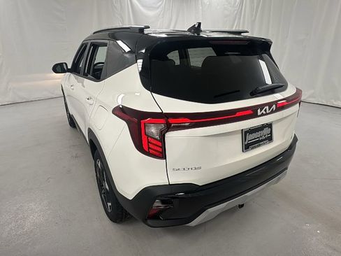 New 2026 Kia Seltos S AWD/4WD image 5