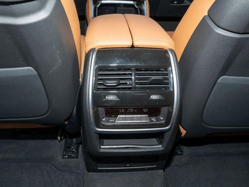 Used 2025 BMW X6 xDrive40i AWD/4WD image 20