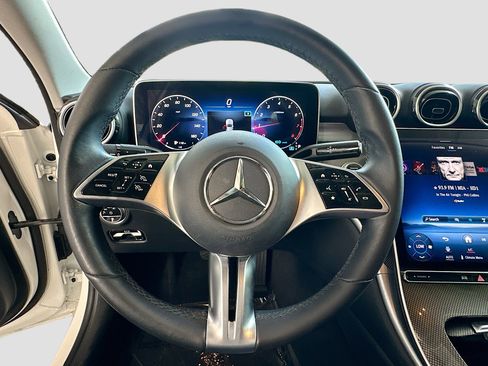 Used 2022 Mercedes-Benz C 300 Sedan image 11