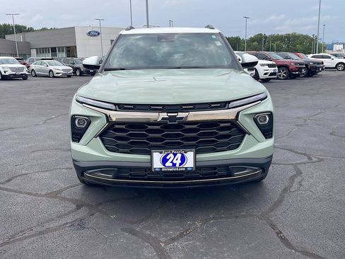 Used 2024 Chevrolet TrailBlazer ACTIV w/ Convenience Package AWD/4WD image 8