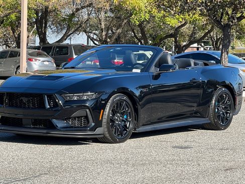 Used 2024 Ford Mustang GT Premium w/ GT Performance Package image 8