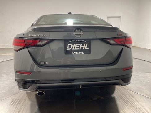 Used 2024 Nissan Sentra SR w/ SR Premium Package image 6
