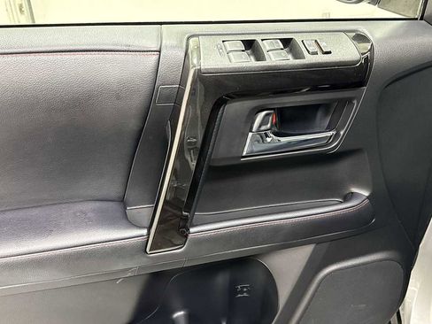 Certified 2022 Toyota 4Runner TRD Off-Road Premium image 15