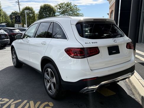 Certified 2022 Mercedes-Benz GLC 300 4MATIC image 9
