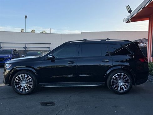 Used 2021 Mercedes-Benz GLS 580 4MATIC image 8