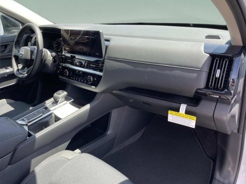 New 2026 Nissan Pathfinder SV FWD image 19