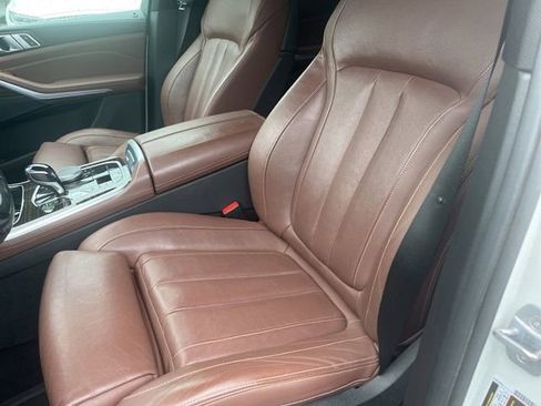 Used 2019 BMW X5 xDrive40i w/ Luxury Seating Package AWD/4WD image 9