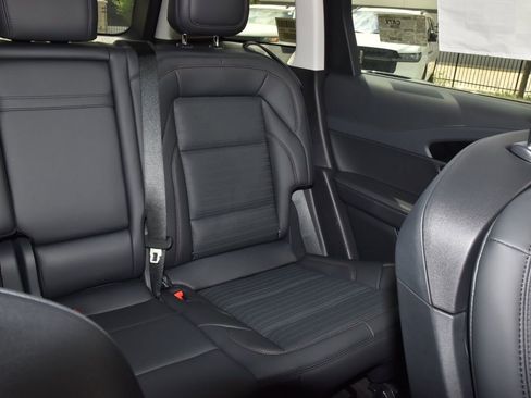 New 2026 Lincoln Nautilus Reserve image 28