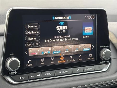 New 2026 Nissan Rogue S image 4