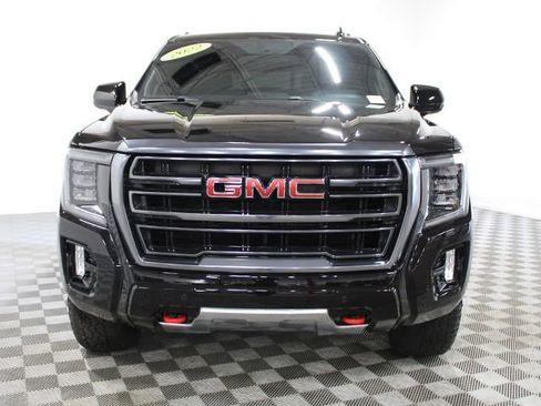 Used 2022 GMC Yukon AT4 AWD/4WD image 9