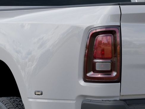 New 2026 RAM 3500 Tradesman AWD/4WD image 15