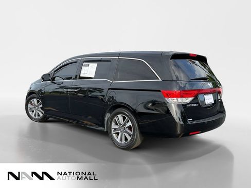 Used 2016 Honda Odyssey Touring image 3
