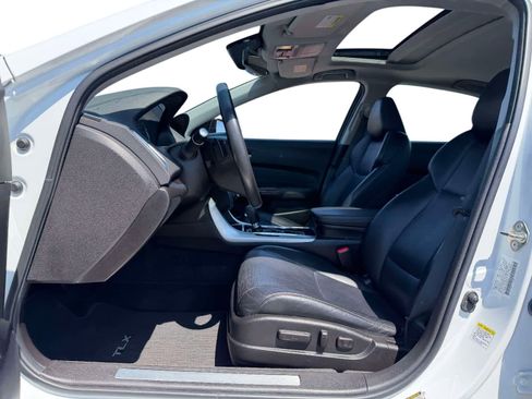 Used 2016 Acura TLX w/ Technology Package FWD image 10