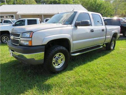 Used 2005 Chevrolet Silverado 2500 LT w/ Heavy-Duty Power Package
