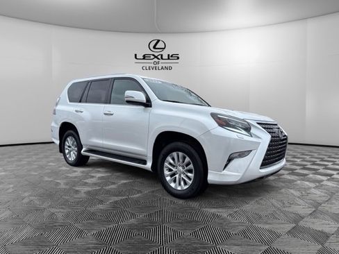 Used 2023 Lexus GX 460 Premium image 2