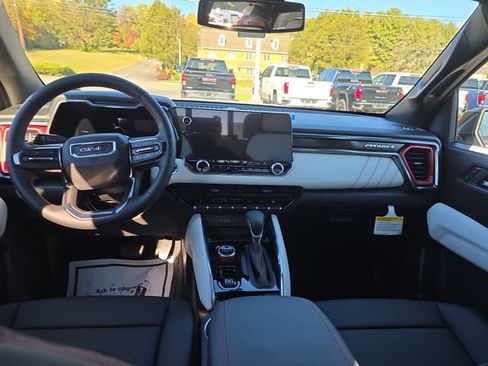 New 2026 GMC Canyon AT4X image 11