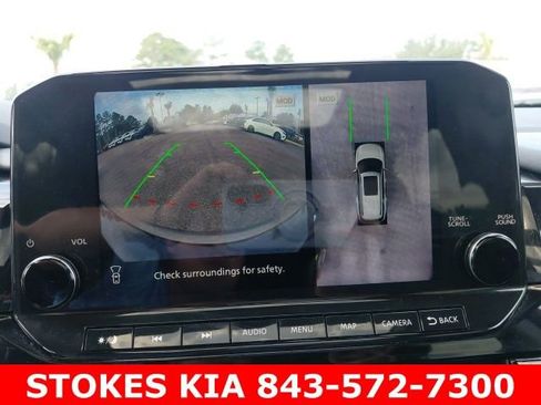 Used 2022 Nissan Pathfinder Platinum w/ Lighting Package (N93) image 16