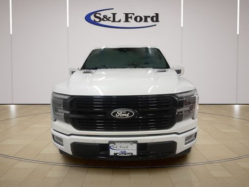 Certified 2024 Ford F150 Platinum w/ FX4 Off-Road Package image 9