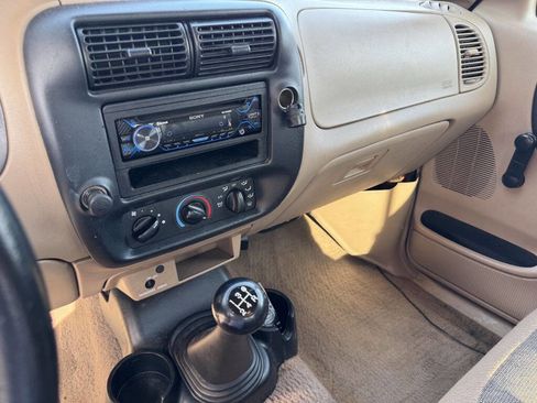 Used 2000 Ford Ranger XL image 12