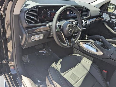 New 2026 Mercedes-Benz GLE 450 4MATIC image 3