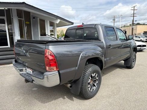 Used 2015 Toyota Tacoma PreRunner w/ SR5 Package RWD image 7
