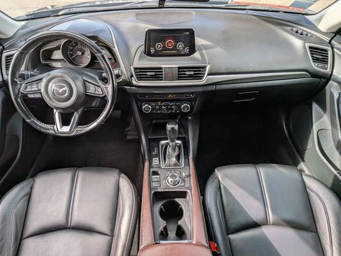 Used 2018 MAZDA MAZDA3 Touring image 27