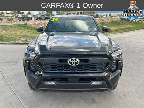 Used 2024 Toyota Tacoma TRD Off-Road w/ TRD Off Road Upgrade Package AWD/4WD image 2