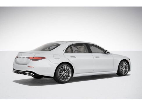 New 2025 Mercedes-Benz S 580 4MATIC Sedan image 20