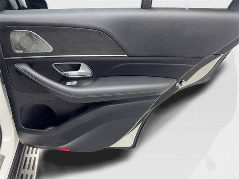 Used 2021 Mercedes-Benz GLE 350 image 40