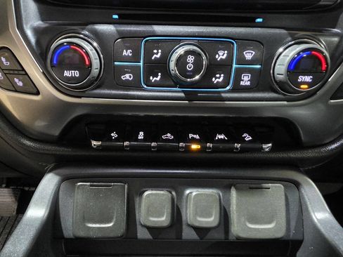Used 2018 Chevrolet Silverado 1500 LTZ Z71 w/ LTZ Plus Package AWD/4WD image 43