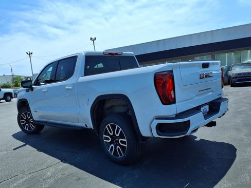 Used 2024 GMC Sierra 1500 AT4 w/ Technology Package AWD/4WD image 36