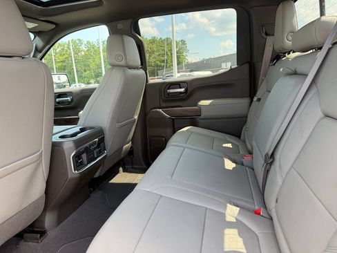 Used 2021 GMC Sierra 1500 SLT w/ SLT Premium Plus Package AWD/4WD image 16
