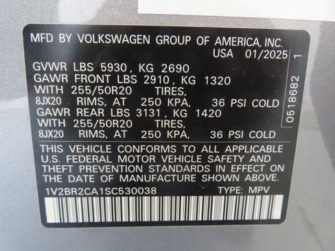 New 2025 Volkswagen Atlas SEL image 31