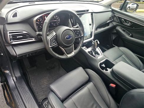 Used 2023 Subaru Outback Limited image 21