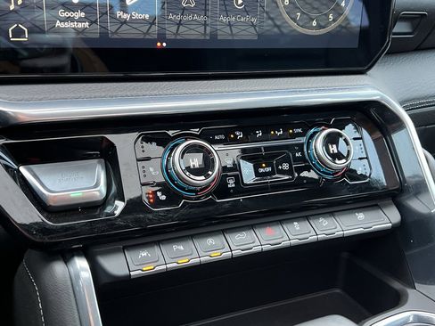 Used 2023 GMC Sierra 1500 Denali image 24