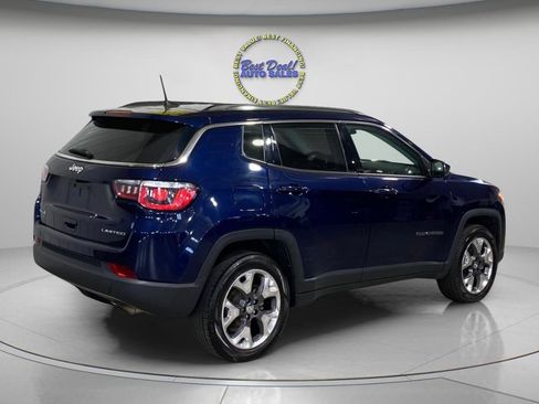 Used 2019 Jeep Compass Limited AWD/4WD image 5