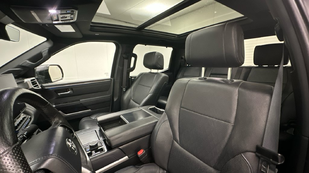 Used 2024 Toyota Tundra Platinum AWD/4WD image 9