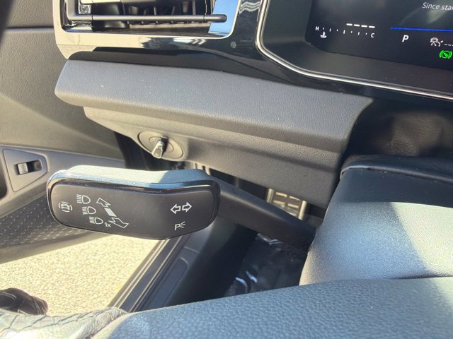 Used 2025 Volkswagen Jetta Sport FWD image 24