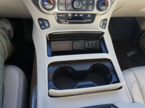 Used 2018 GMC Yukon Denali w/ Open Road Package image 26