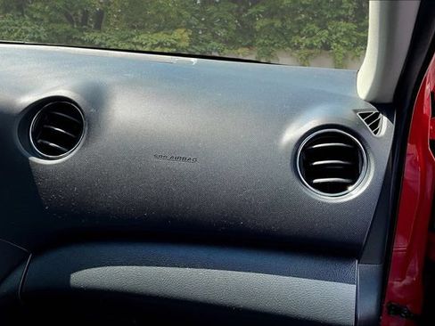 Used 2010 Toyota Matrix FWD image 24