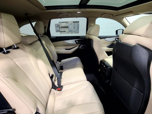 Used 2026 Acura MDX FWD w/ Technology Package image 13