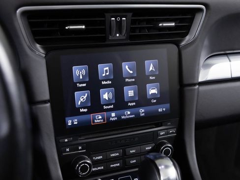 Used 2019 Porsche 911 Turbo image 34