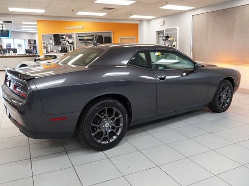 Used 2018 Dodge Challenger GT w/ GT Interior Package image 11