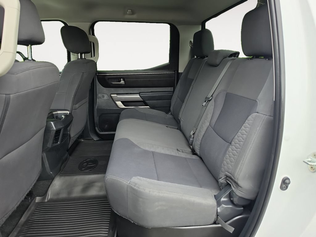 Used 2022 Toyota Tundra SR5 w/ SR5 Convenience Package AWD/4WD image 13