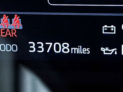 Used 2024 Toyota Tundra Limited w/ Power Package image 35