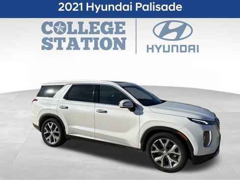 Used 2021 Hyundai Palisade SEL w/ Convenience Package image 2