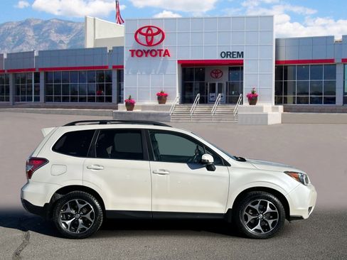 Used 2014 Subaru Forester 2.0XT Touring image 3