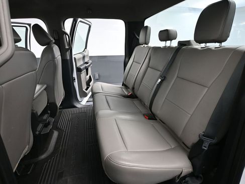 Used 2022 Ford F250 XL w/ Power Equipment Group image 36