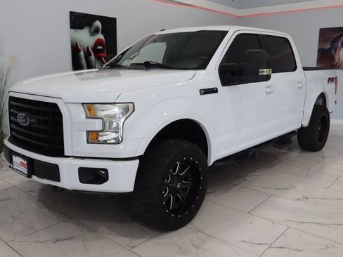 Used 2016 Ford F150 XLT w/ Equipment Group 302A Luxury AWD/4WD image 7